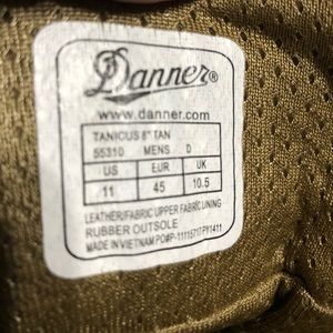 Danner Tanicus 8” tan boots